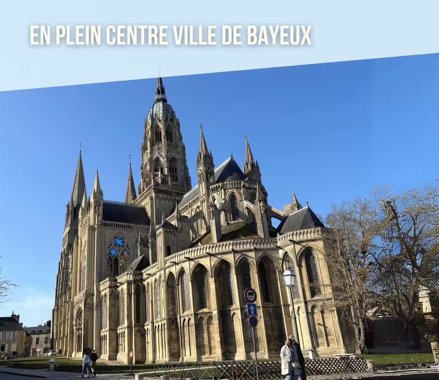 Les Remparts Apt Spacieux 1 Er Etage Renove Joliment Decore Bien Equipe Plein Centre Bayeux Proche Plages Du Debarquement Parking Gratuit A Proximite Exterior foto